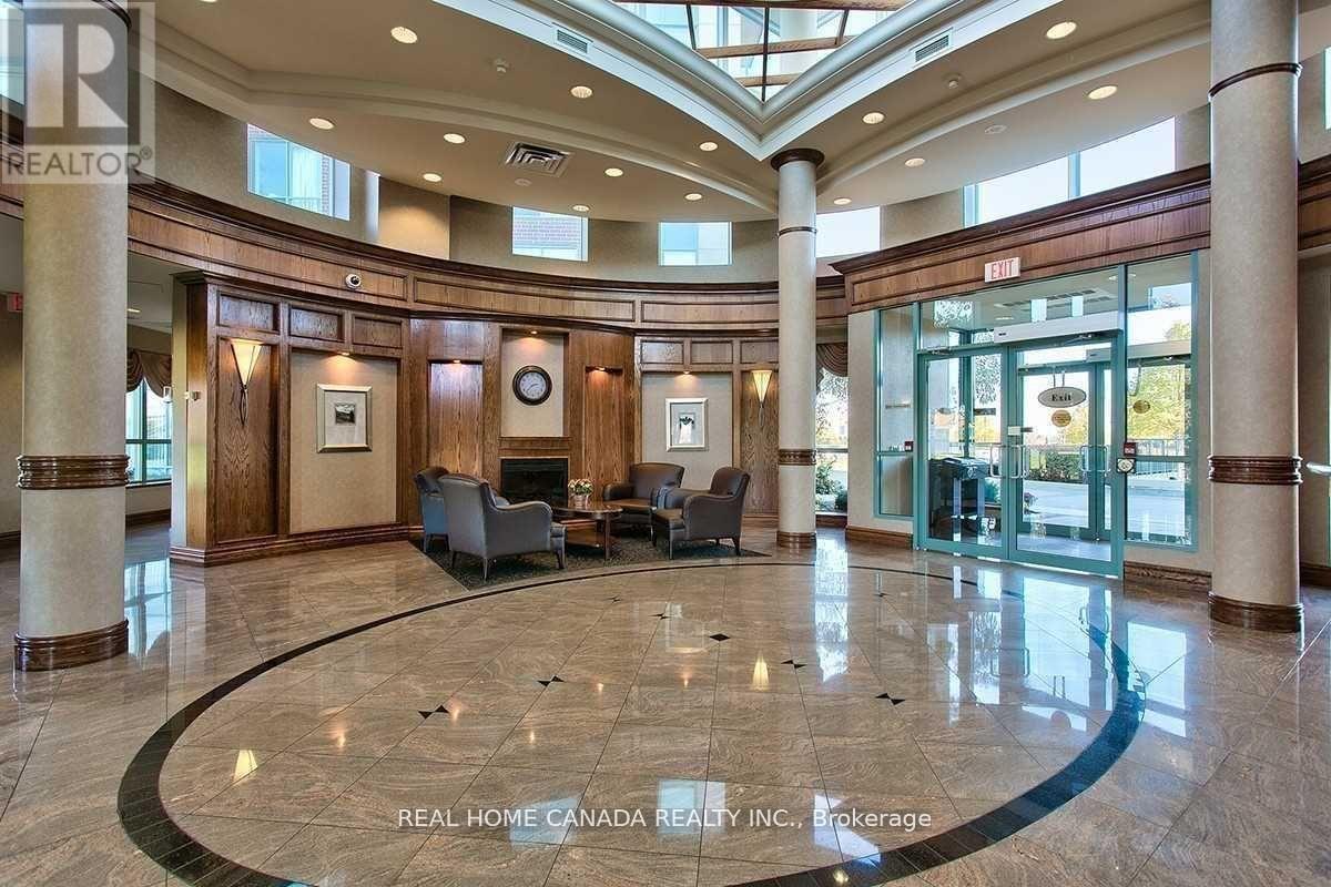 1411 - 4879 Kimbermount Avenue, Mississauga (Central Erin Mills), Ontario  L5M 7R8 - Photo 3 - W12784142