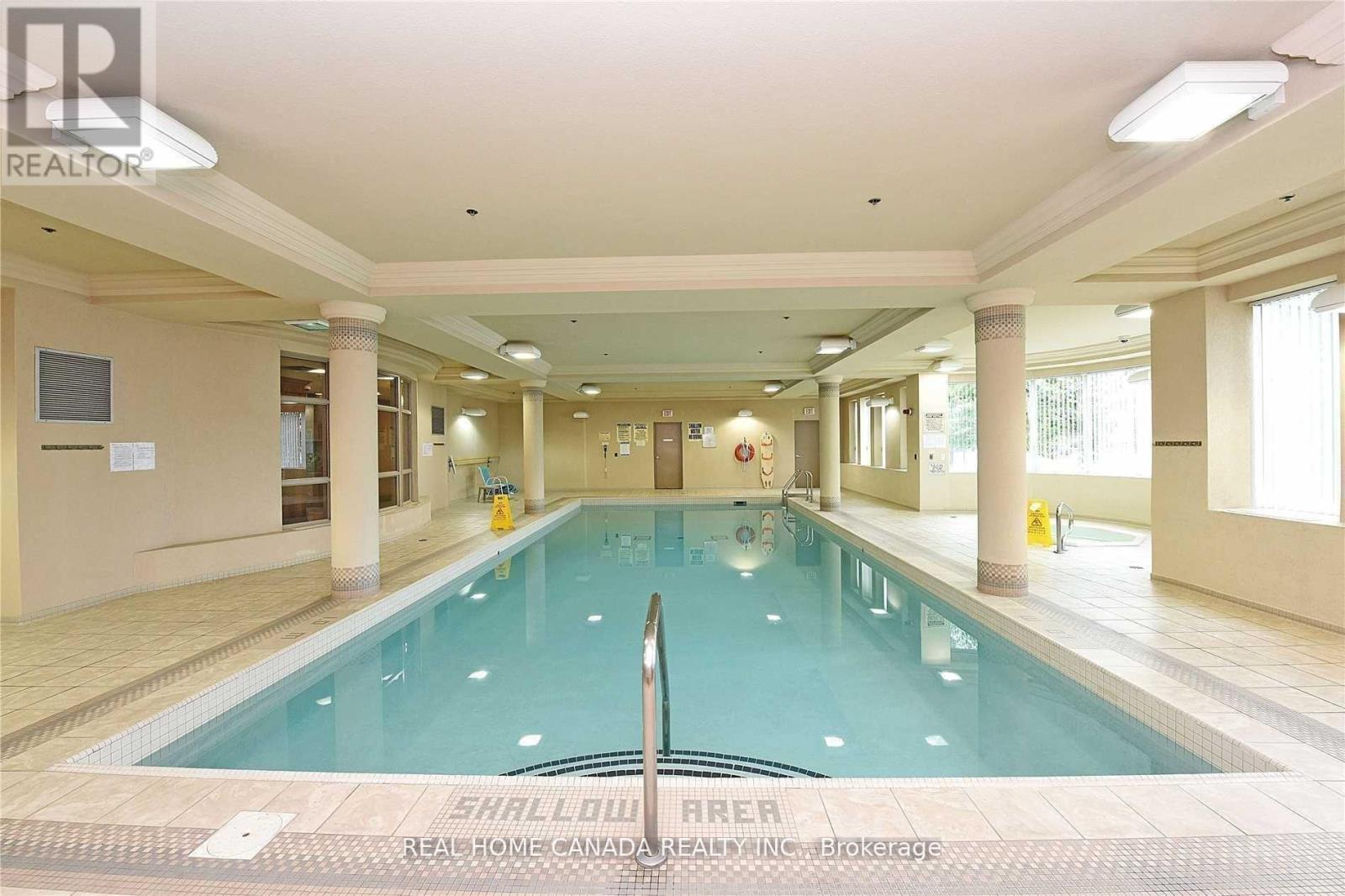 1411 - 4879 Kimbermount Avenue, Mississauga (Central Erin Mills), Ontario  L5M 7R8 - Photo 8 - W12784142