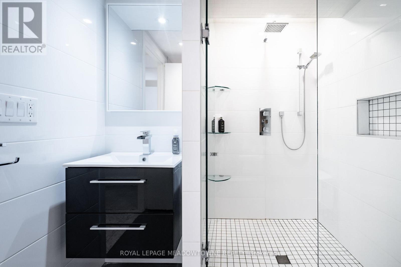 26 Emperor Drive, Brampton, Ontario  L6P 1X5 - Photo 39 - W12784144