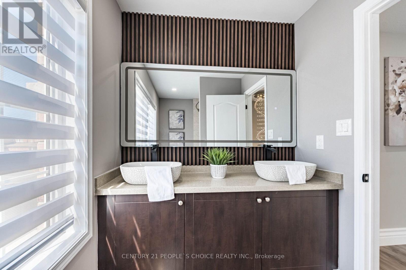 78 Abercrombie Crescent E, Brampton (Northwest Brampton), Ontario  L7A 4N3 - Photo 34 - W12784148