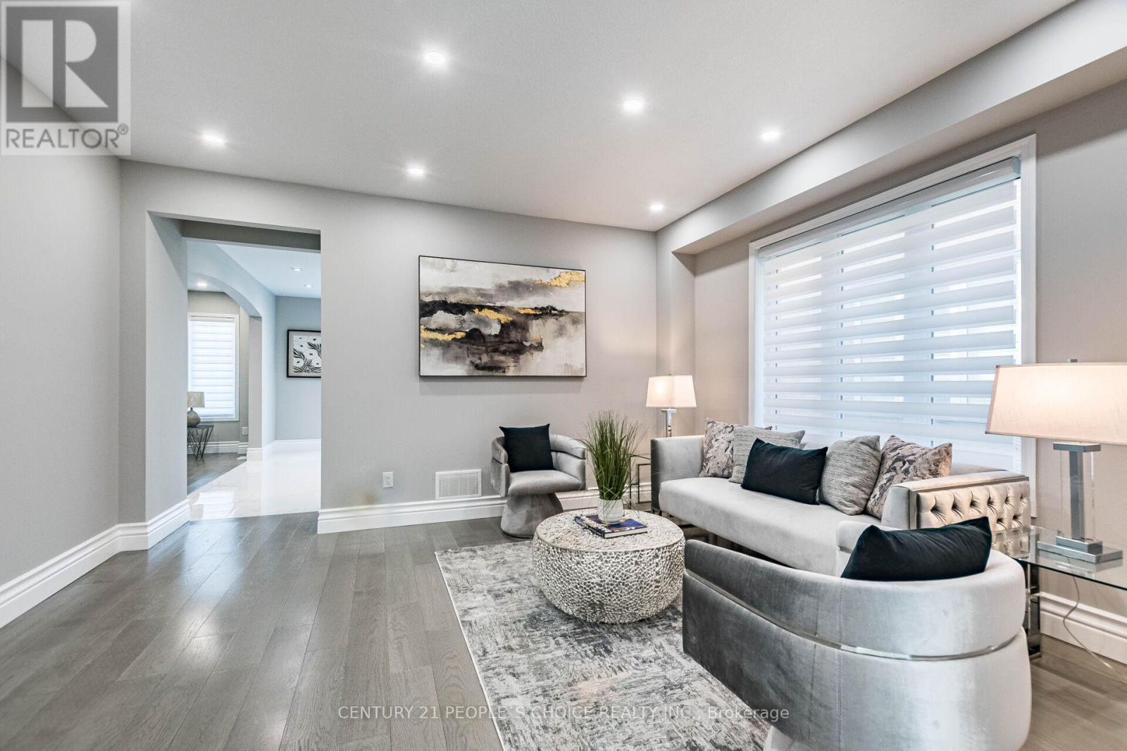 78 Abercrombie Crescent E, Brampton (Northwest Brampton), Ontario  L7A 4N3 - Photo 4 - W12784148