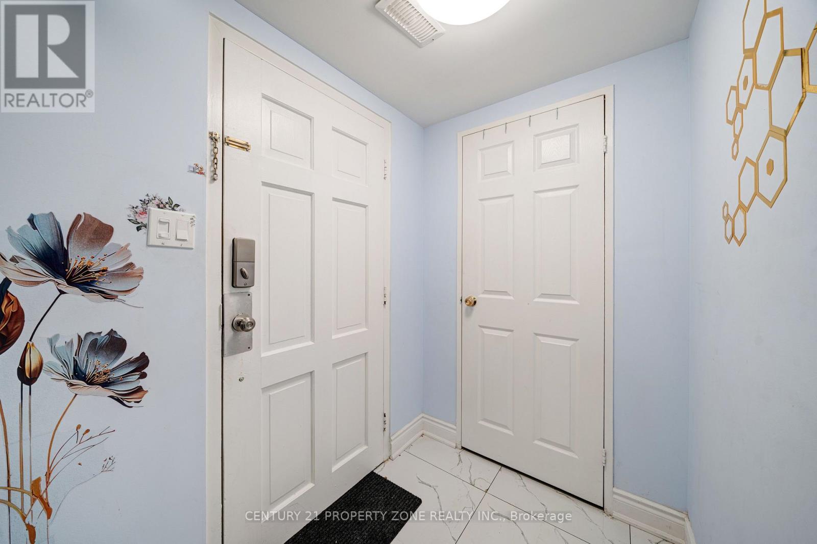 112 - 1250 Mississauga Valley Boulevard, Mississauga, Ontario  L5A 3R6 - Photo 14 - W12784176