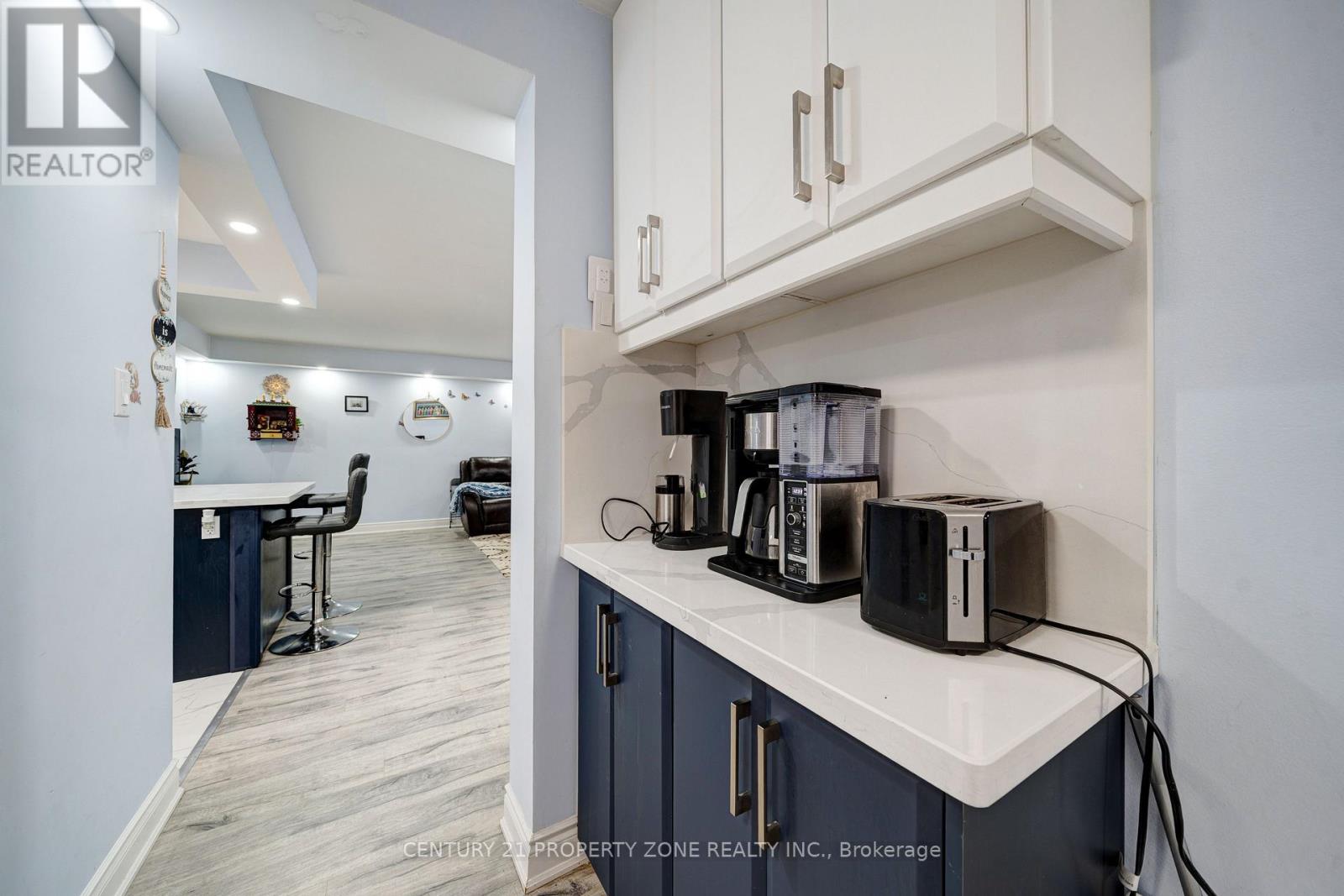 112 - 1250 Mississauga Valley Boulevard, Mississauga, Ontario  L5A 3R6 - Photo 22 - W12784176