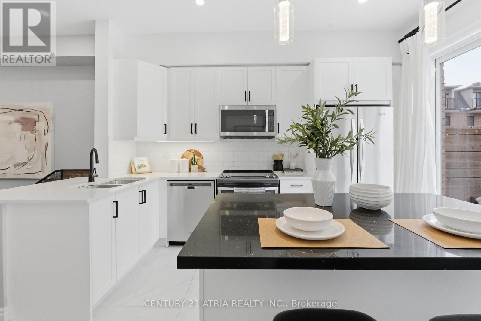 22 - 2172 Trafalgar Road, Oakville, Ontario  L6H 0N4 - Photo 10 - W12784306