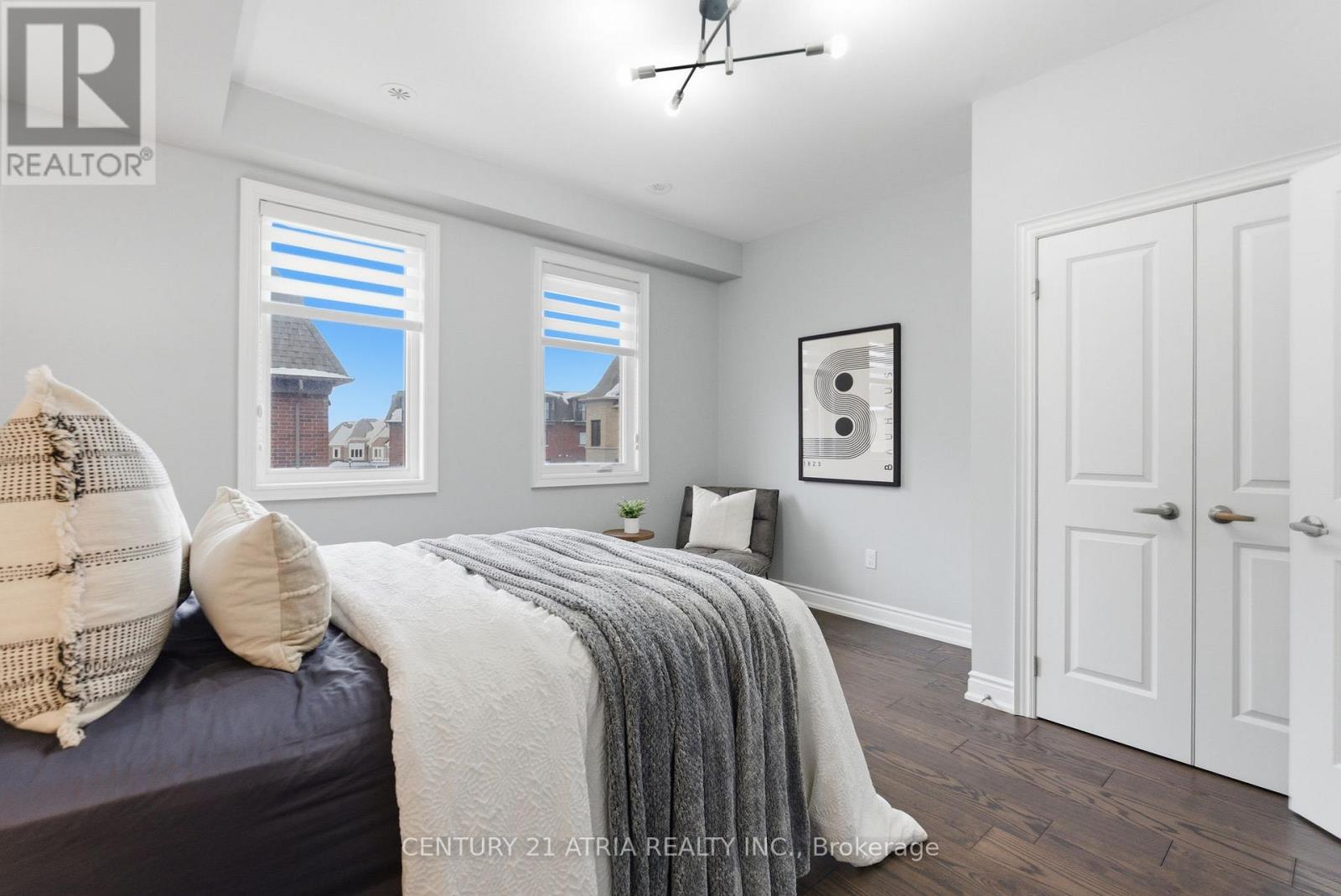 22 - 2172 Trafalgar Road, Oakville, Ontario  L6H 0N4 - Photo 19 - W12784306