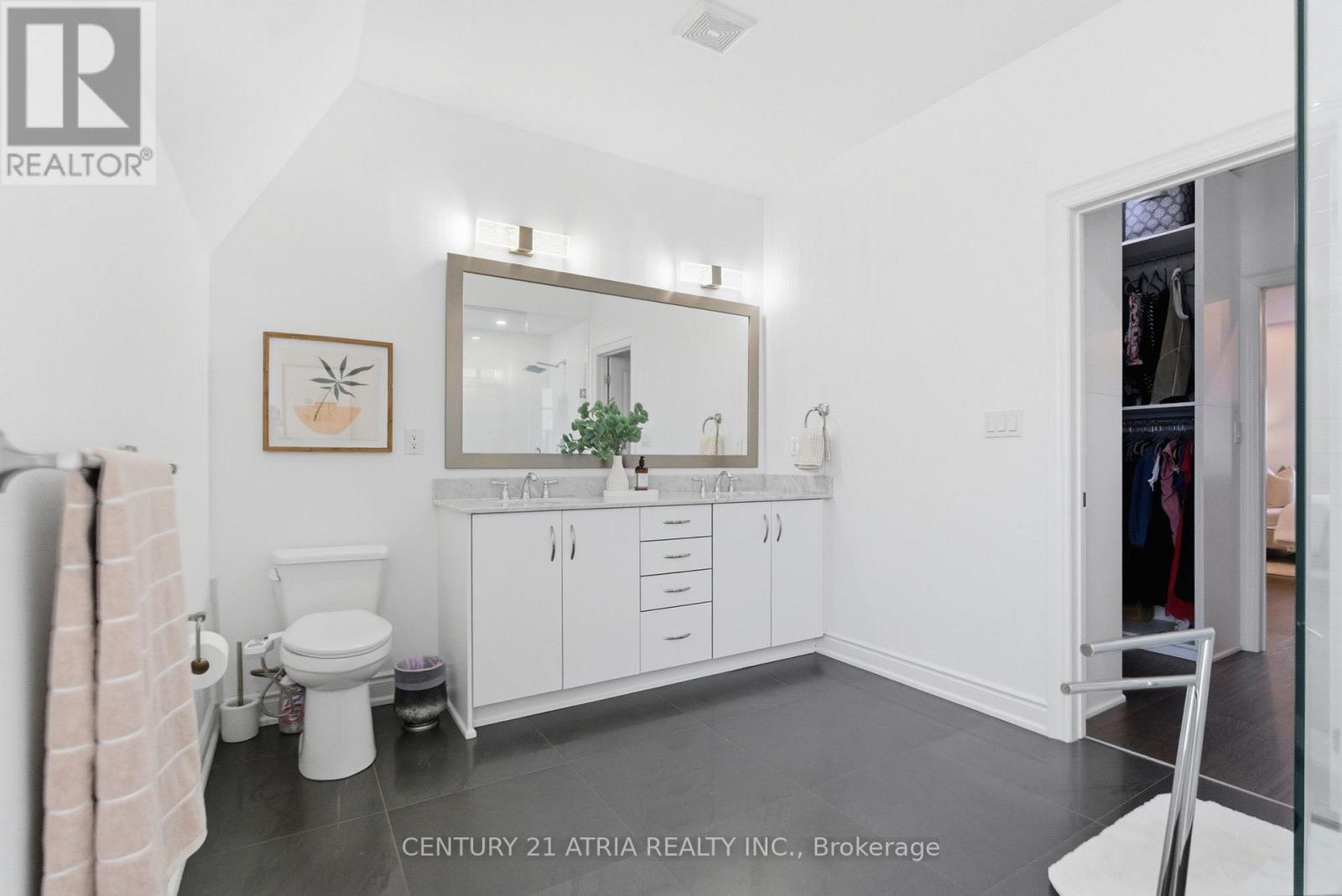 22 - 2172 Trafalgar Road, Oakville, Ontario  L6H 0N4 - Photo 27 - W12784306