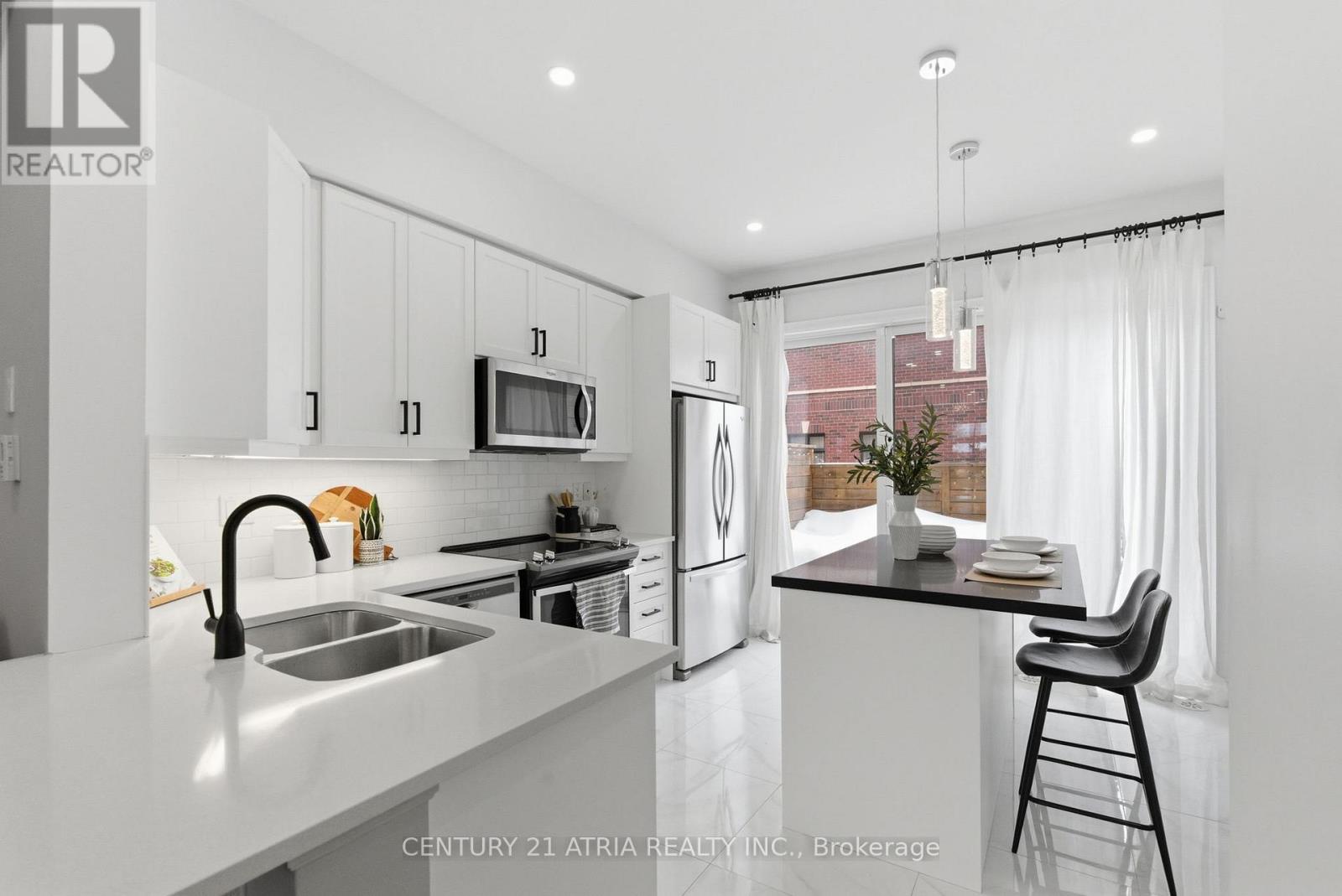 22 - 2172 Trafalgar Road, Oakville, Ontario  L6H 0N4 - Photo 9 - W12784306