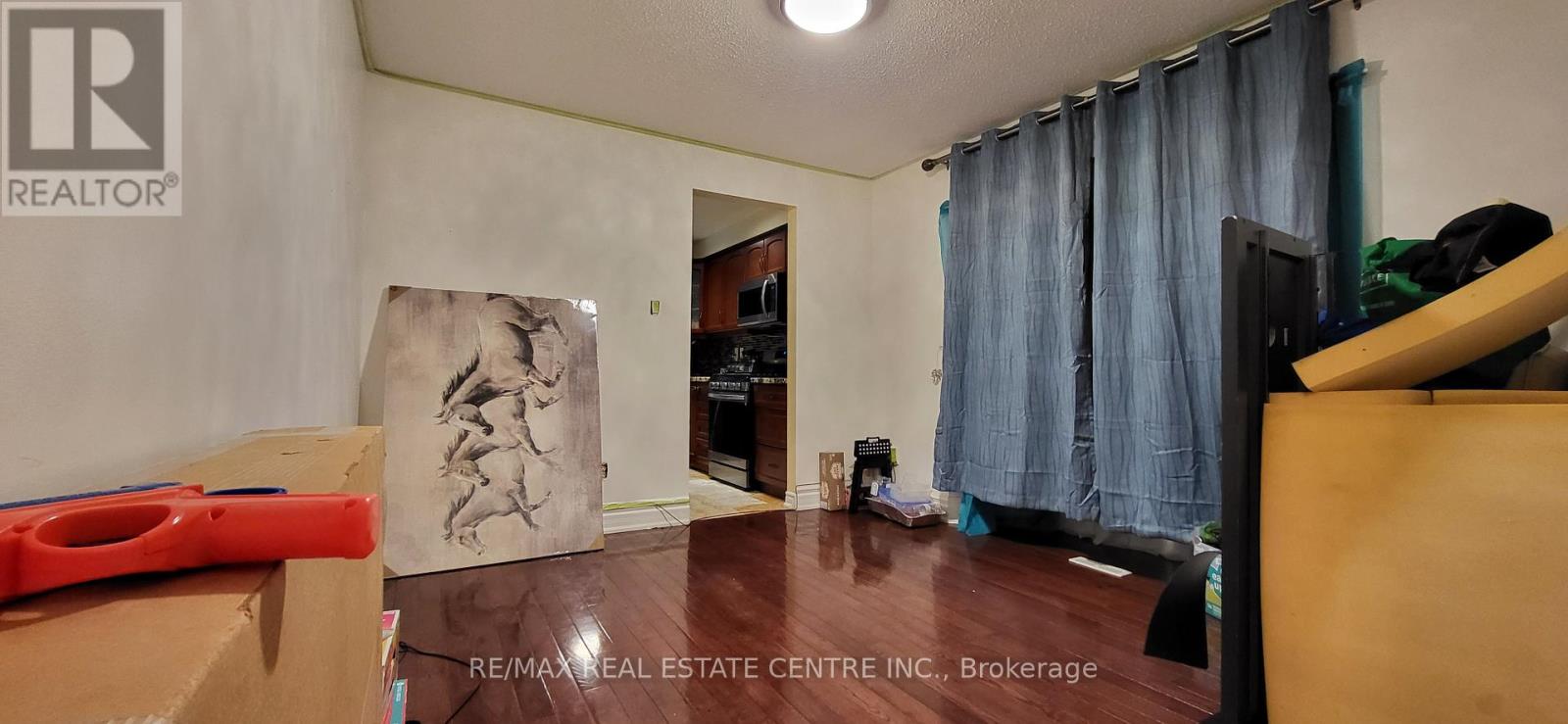 4 Esker Drive, Brampton (Heart Lake East), Ontario  L6Z 3C5 - Photo 23 - W12784314