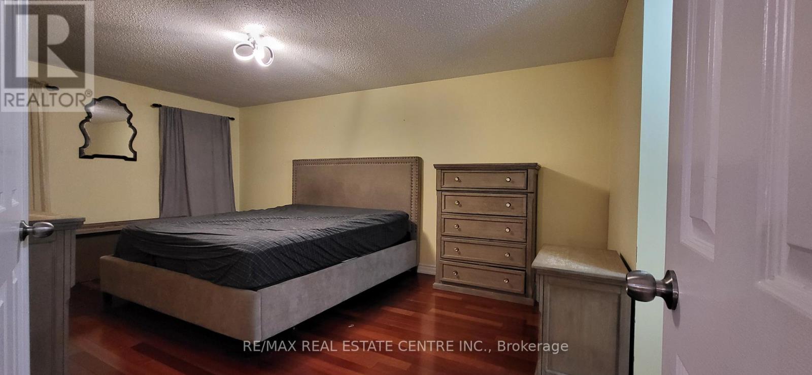 4 Esker Drive, Brampton (Heart Lake East), Ontario  L6Z 3C5 - Photo 27 - W12784314