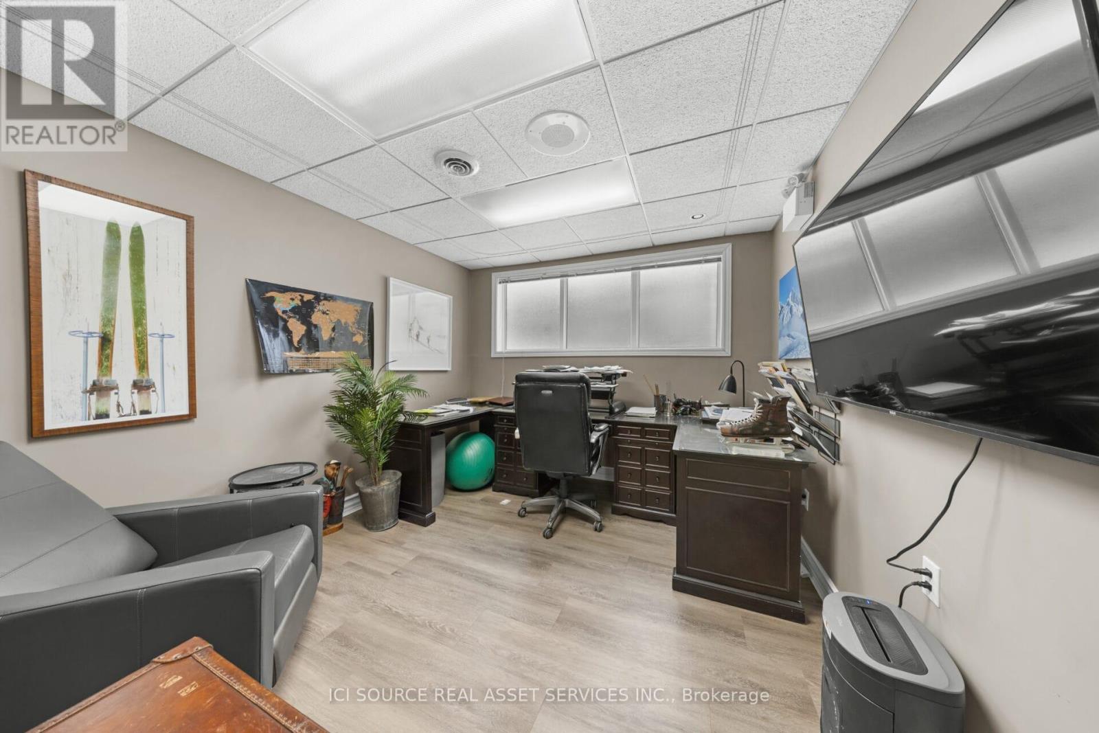 6 - 48 Wilson Street W, Perth, Ontario  K7H 2N4 - Photo 12 - X12784146