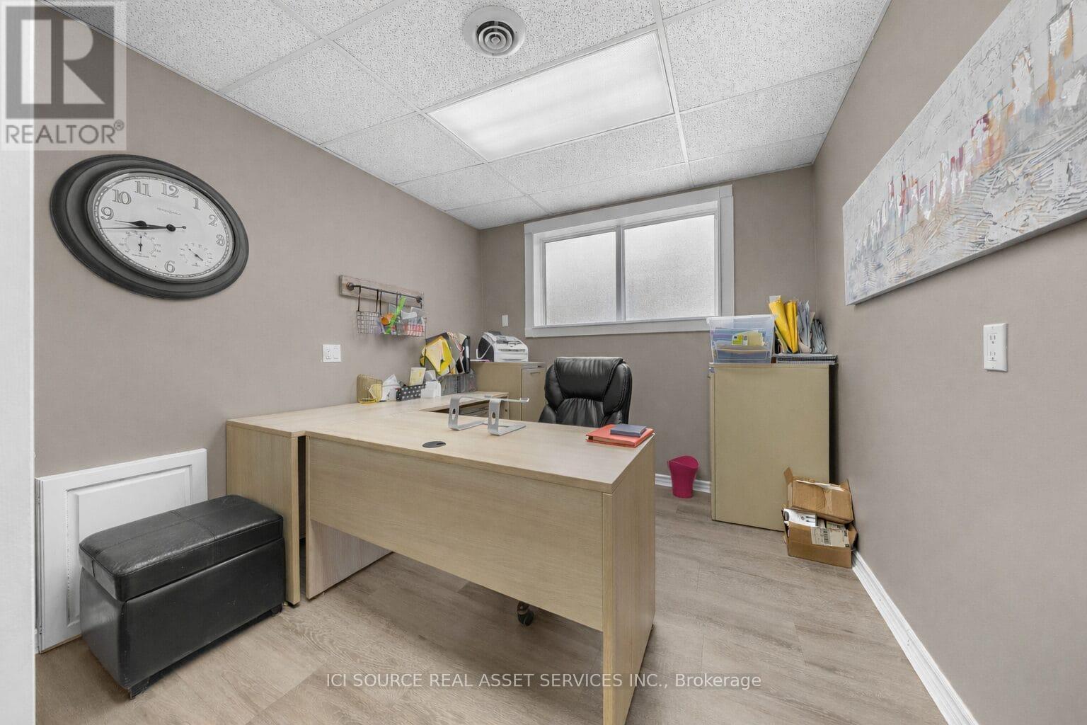 6 - 48 Wilson Street W, Perth, Ontario  K7H 2N4 - Photo 18 - X12784146