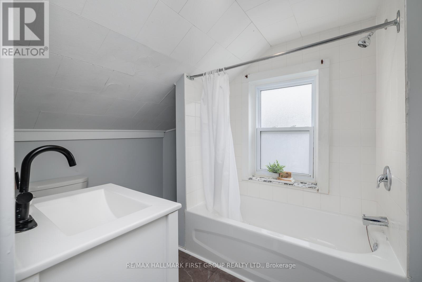 641 Reid Street, Peterborough (Town Ward 3), Ontario  K9H 4H6 - Photo 27 - X12784190