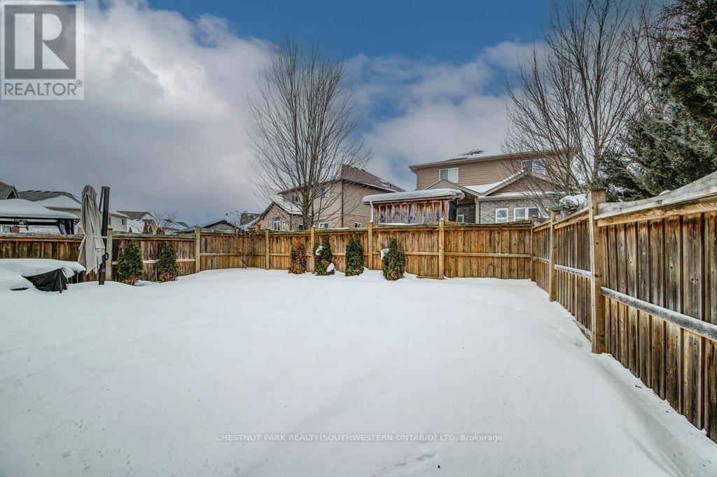 58 Eden Oak Trail, Kitchener, Ontario  N2A 0G3 - Photo 43 - X12784270
