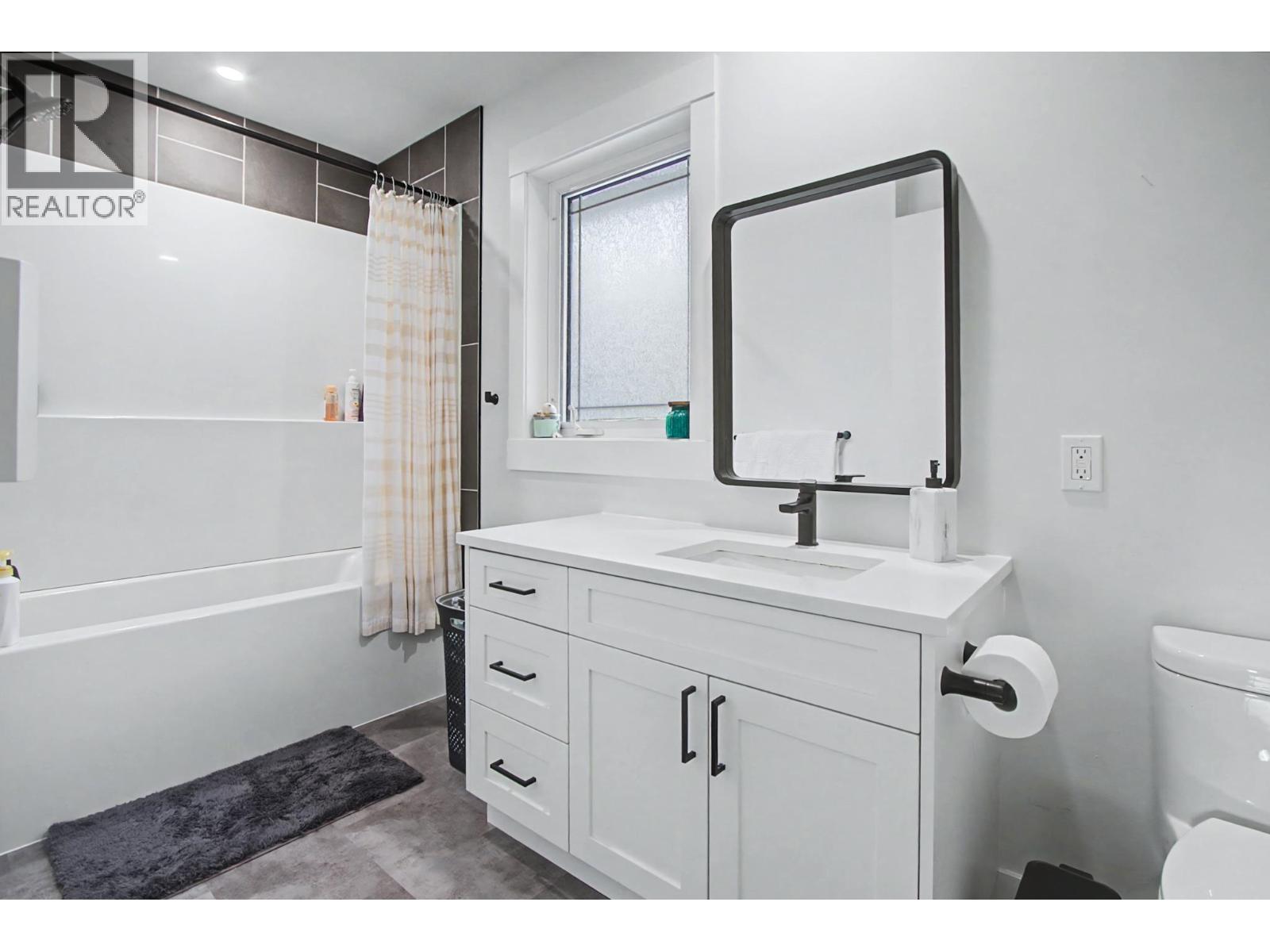 11845 Russell Road, Prince George, British Columbia  V2N 5A7 - Photo 17 - R3089422