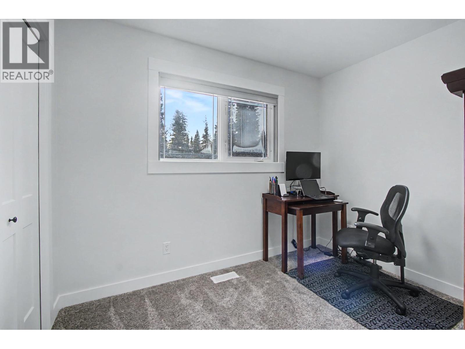 11845 Russell Road, Prince George, British Columbia  V2N 5A7 - Photo 20 - R3089422