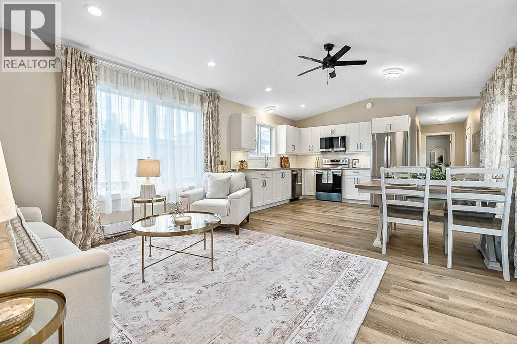 221 1st Avenue Nw, Diamond Valley, Alberta  T0L 0H0 - Photo 14 - A2285135