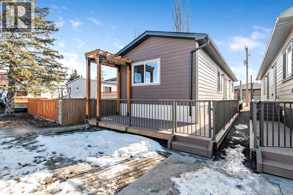 221 1st Avenue Nw, Diamond Valley, Alberta  T0L 0H0 - Photo 25 - A2285135