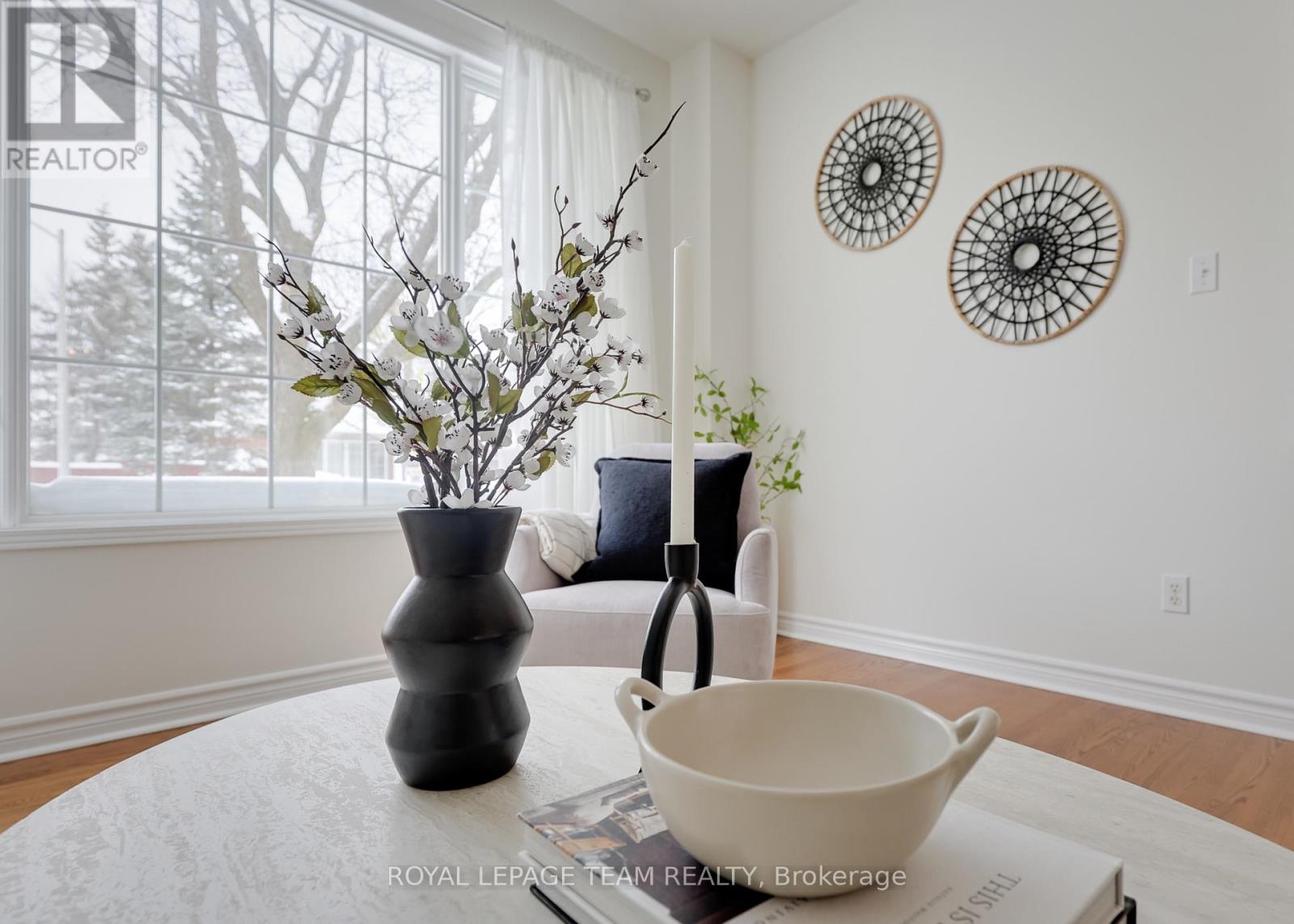 7 Manorgate Place, Ottawa, Ontario  K2G 6L3 - Photo 10 - X12783934