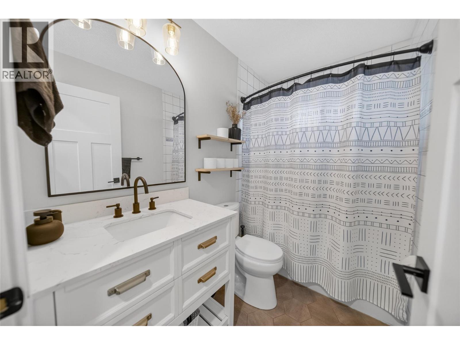 414 White Birch Crescent, Sparwood, British Columbia  V0B 2G0 - Photo 22 - 10375330