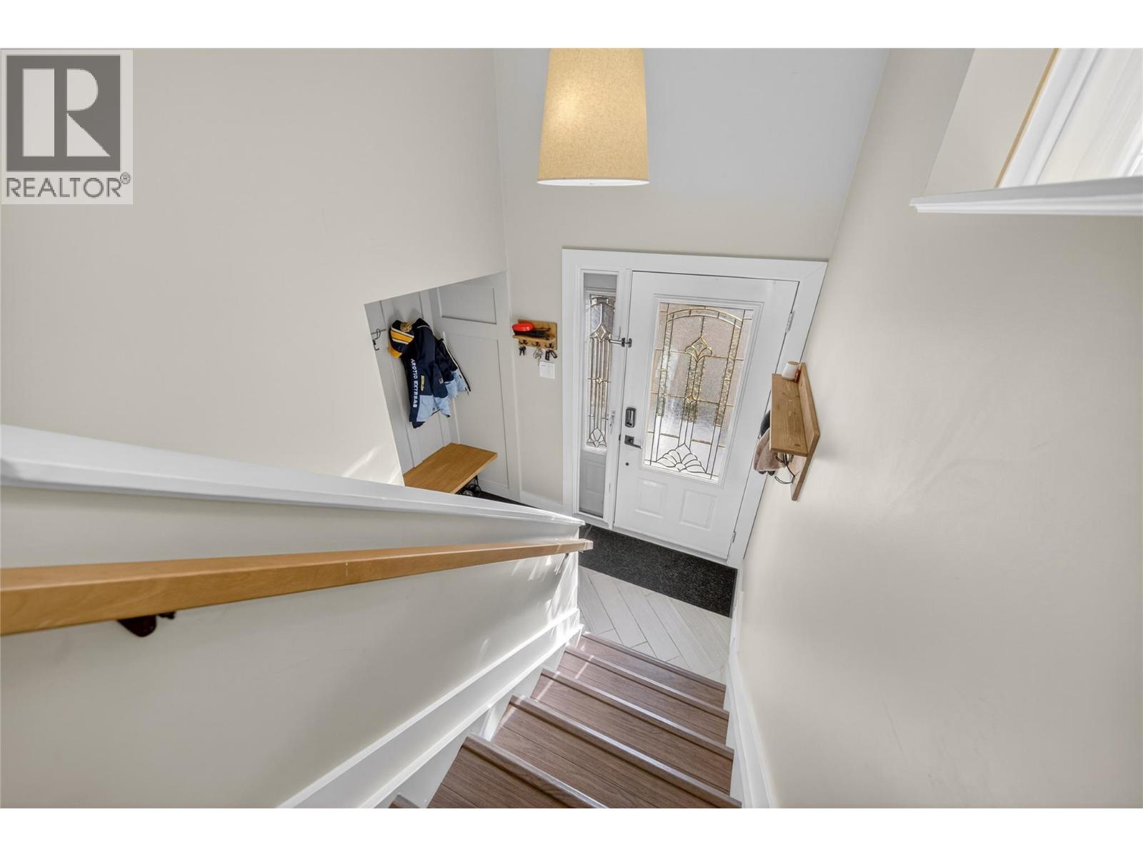 414 White Birch Crescent, Sparwood, British Columbia  V0B 2G0 - Photo 5 - 10375330