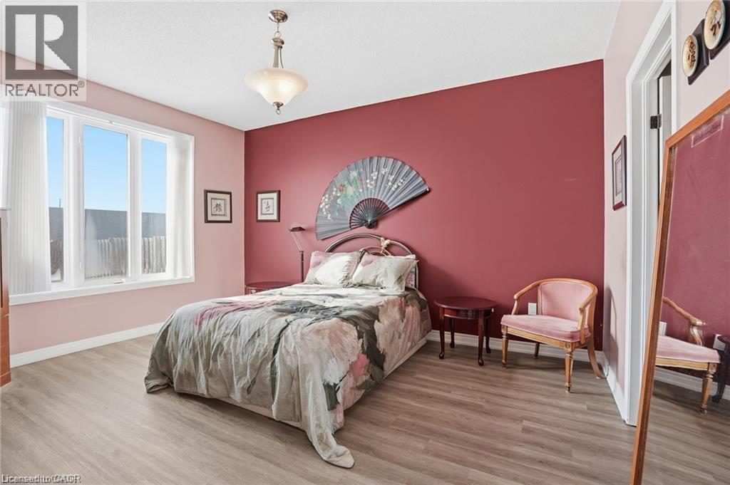 11 Sidare Court, Grimsby, Ontario  L3M 4E8 - Photo 23 - 40802086