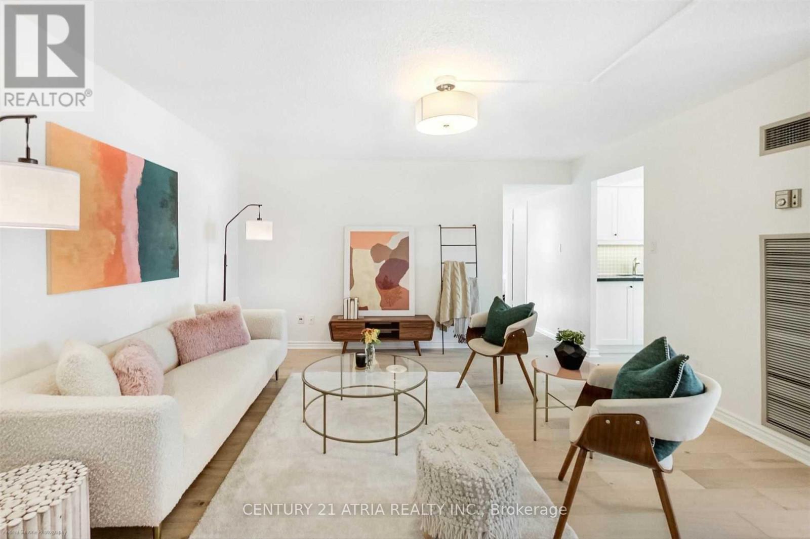 2616 - 633 Bay Street, Toronto (Bay Street Corridor), Ontario  M5G 2G4 - Photo 4 - C12784240