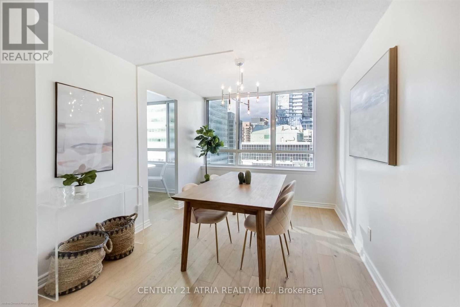 2616 - 633 Bay Street, Toronto (Bay Street Corridor), Ontario  M5G 2G4 - Photo 6 - C12784240