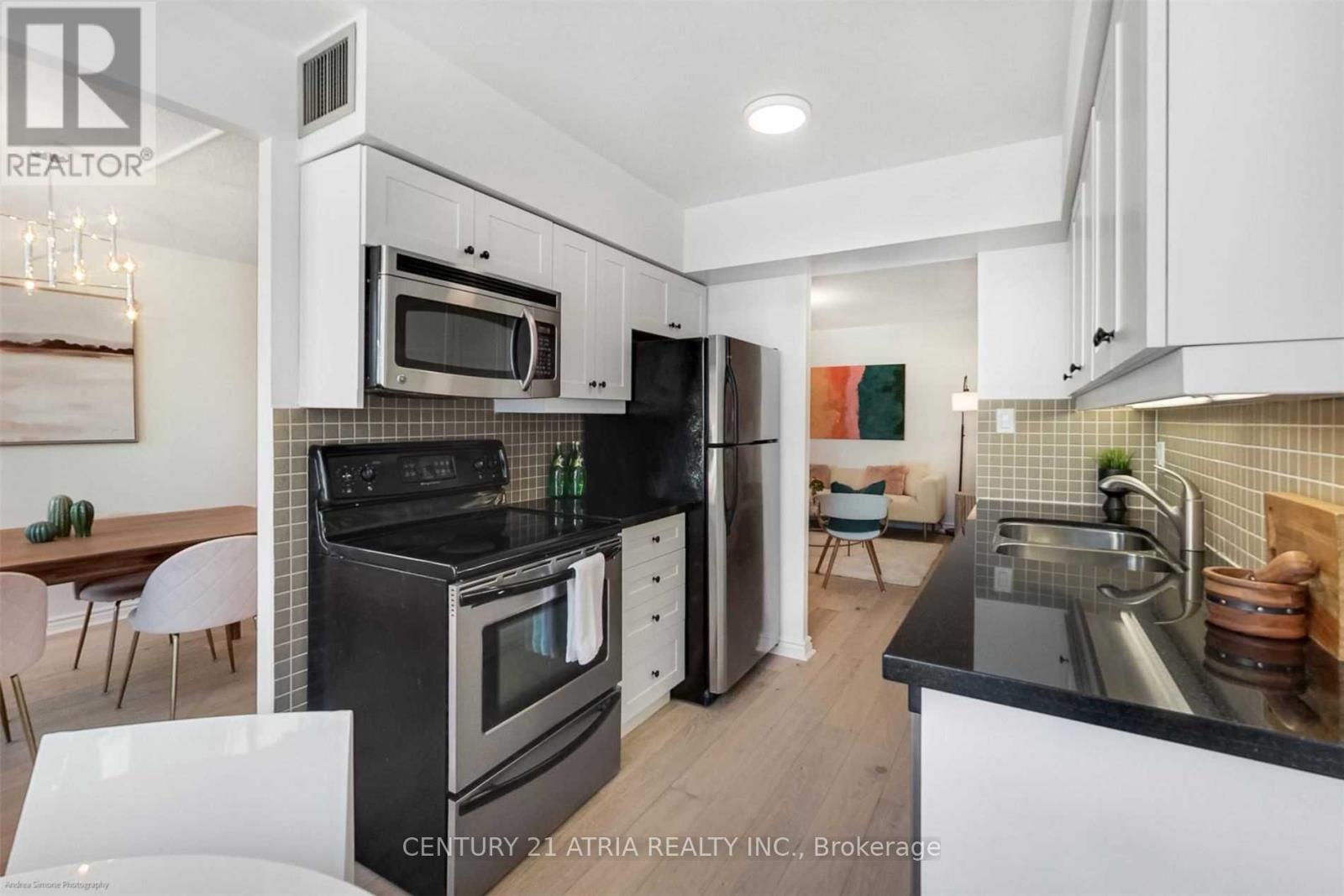 2616 - 633 Bay Street, Toronto (Bay Street Corridor), Ontario  M5G 2G4 - Photo 9 - C12784240