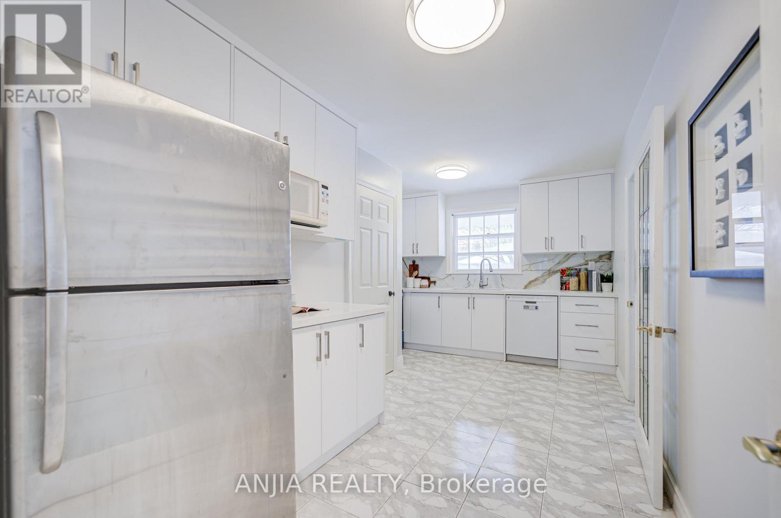 11 Drakefield Road, Markham, Ontario  L3P 1G6 - Photo 17 - N12775106