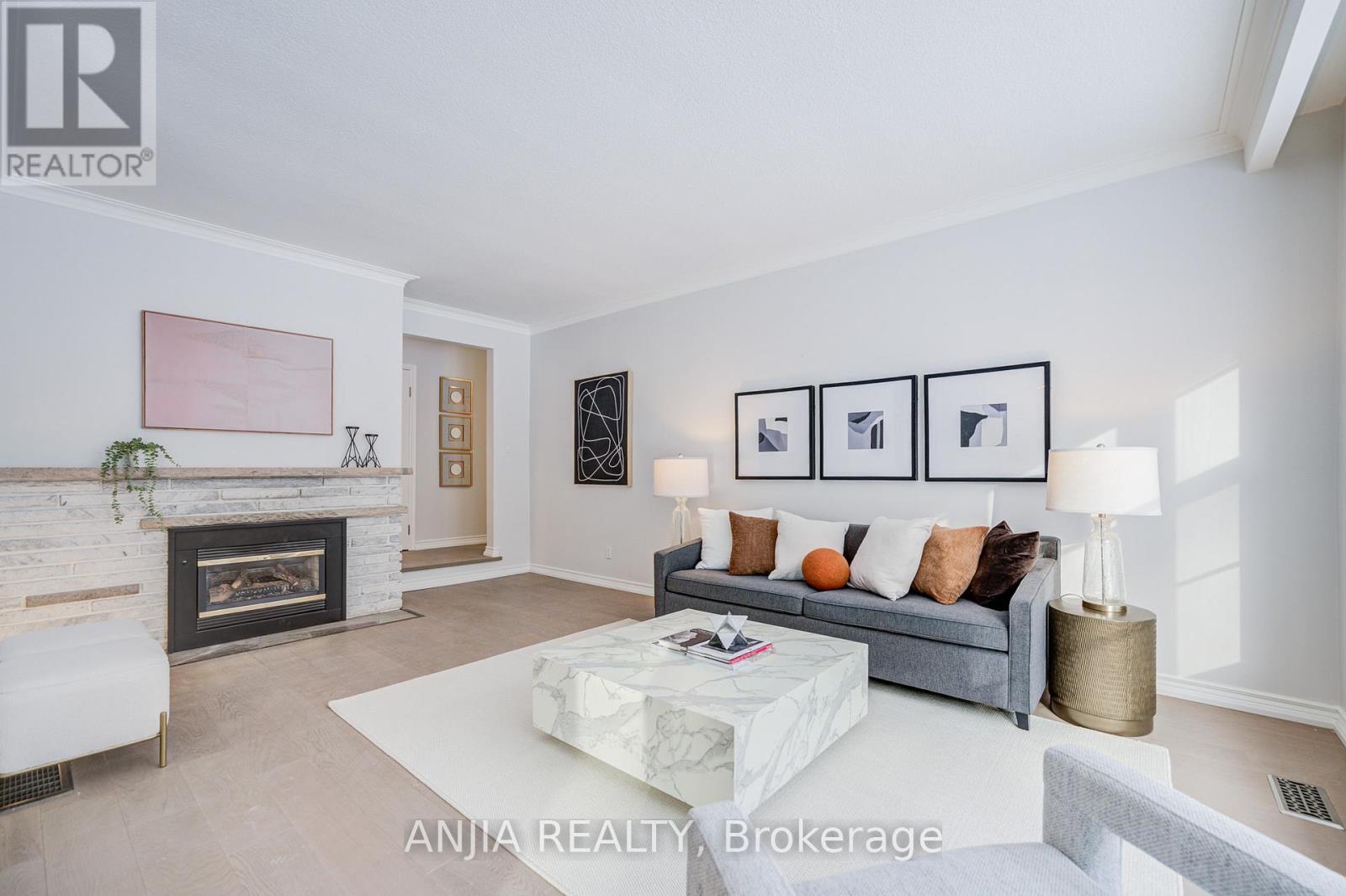 11 Drakefield Road, Markham, Ontario  L3P 1G6 - Photo 9 - N12775106