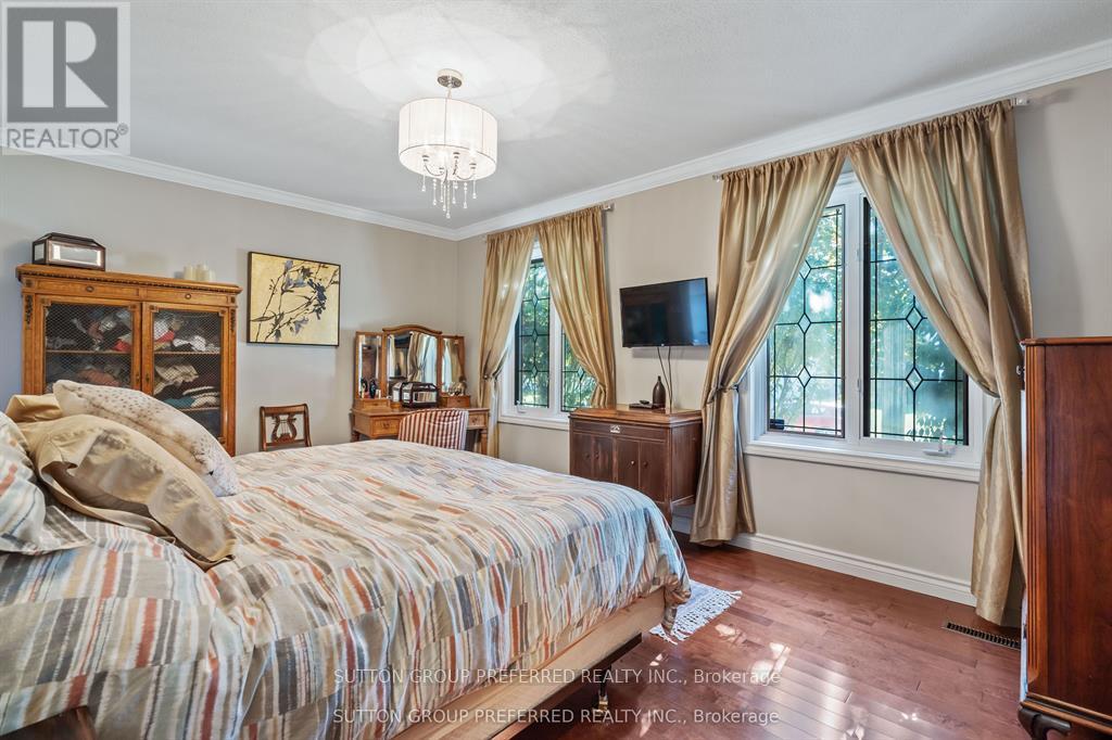 31 Havenwood Way, London North, Ontario  N6H 5B8 - Photo 18 - X12784372