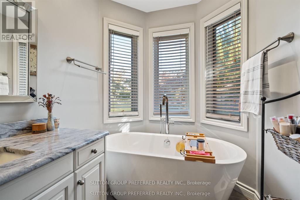 31 Havenwood Way, London North, Ontario  N6H 5B8 - Photo 20 - X12784372