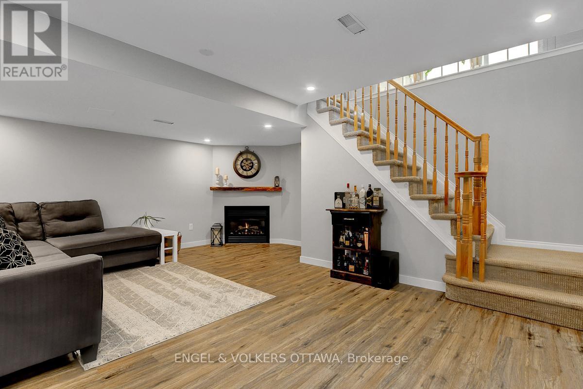 308 Tabaret Street, Ottawa, Ontario  K2M 0B8 - Photo 42 - X12784448