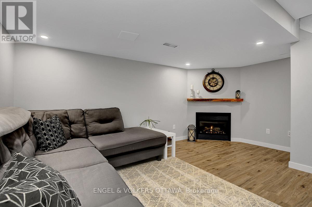 308 Tabaret Street, Ottawa, Ontario  K2M 0B8 - Photo 43 - X12784448