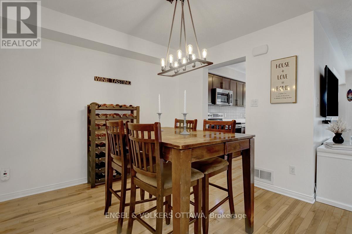 308 Tabaret Street, Ottawa, Ontario  K2M 0B8 - Photo 6 - X12784448