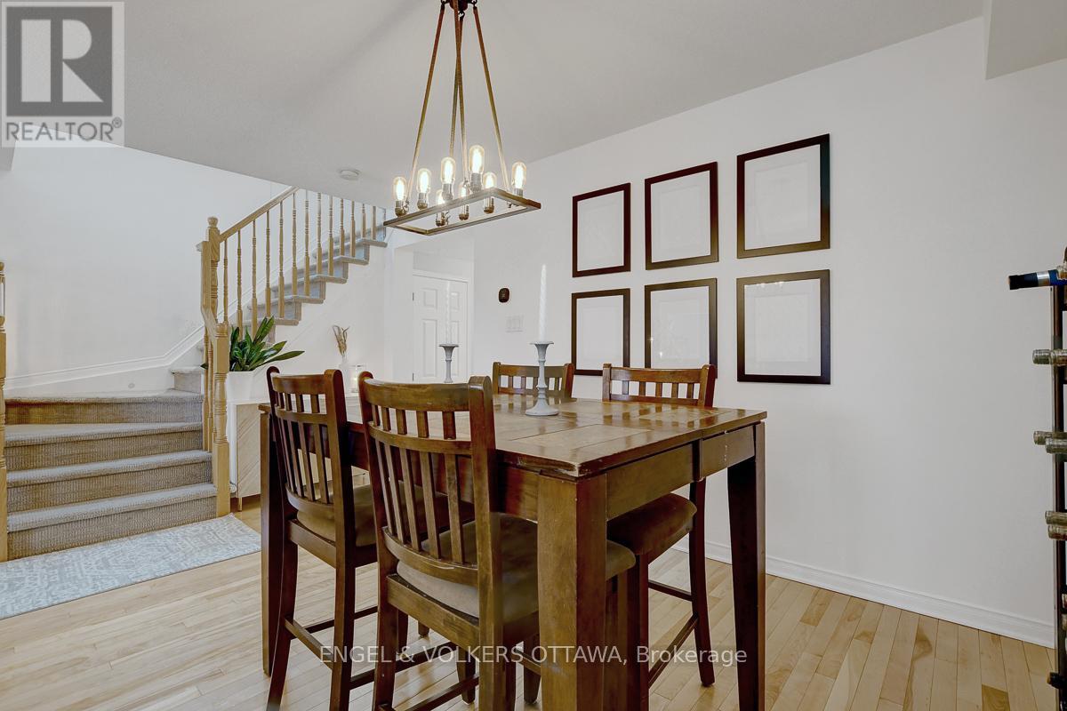 308 Tabaret Street, Ottawa, Ontario  K2M 0B8 - Photo 8 - X12784448