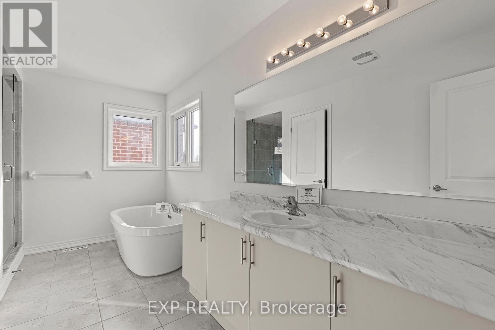 52 Baycroft Boulevard, Essa, Ontario  L3W 0M1 - Photo 15 - N12767918