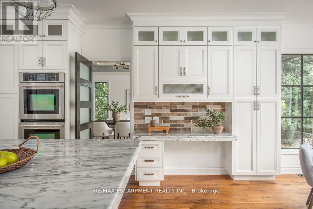 12 Blackberry Place, Hamilton, Ontario  L0R 1H2 - Photo 13 - X12585096