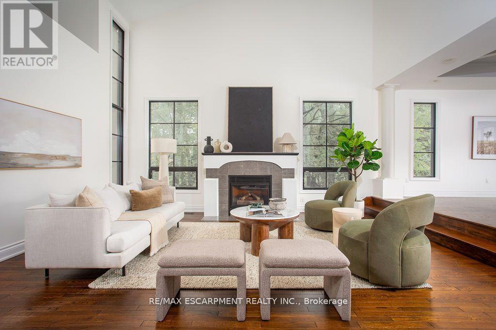 12 Blackberry Place, Hamilton, Ontario  L0R 1H2 - Photo 9 - X12585096