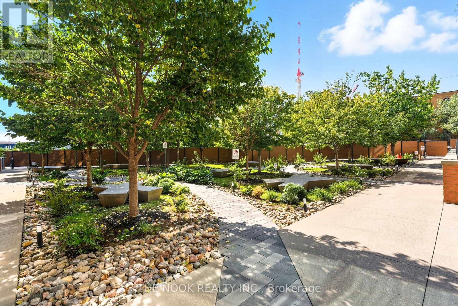 309 - 5 Hanna Avenue, Toronto, Ontario  M6K 0B3 - Photo 4 - C12784352