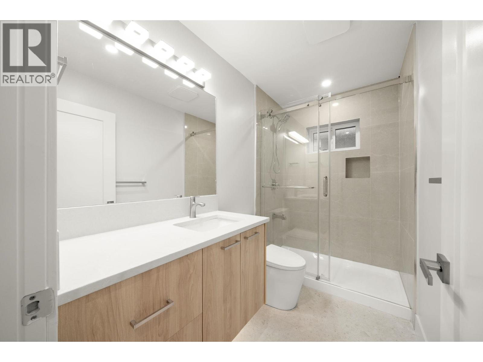 4 3881 Hurst Street, Burnaby, British Columbia  V5J 1M4 - Photo 12 - R3089318