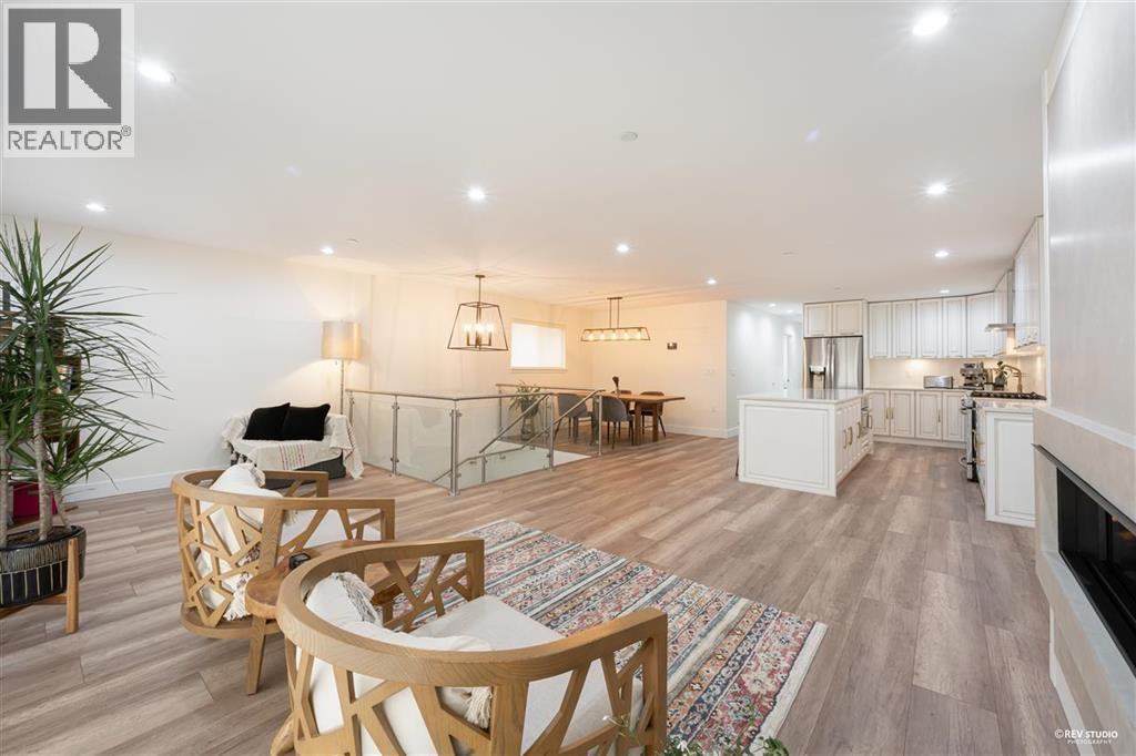 510 25th  W Street, North Vancouver, British Columbia  V7N 2G3 - Photo 15 - R3089409