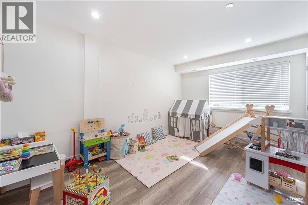 510 25th  W Street, North Vancouver, British Columbia  V7N 2G3 - Photo 22 - R3089409