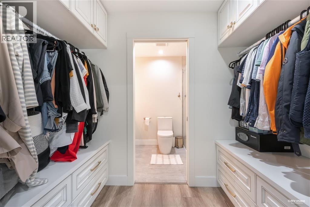 510 25th  W Street, North Vancouver, British Columbia  V7N 2G3 - Photo 26 - R3089409