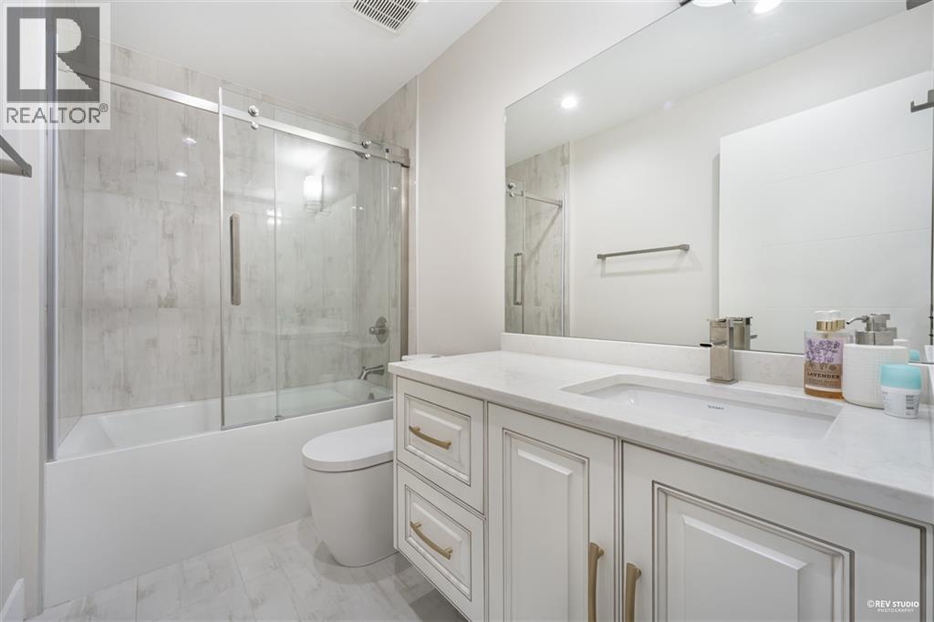 510 25th  W Street, North Vancouver, British Columbia  V7N 2G3 - Photo 32 - R3089409