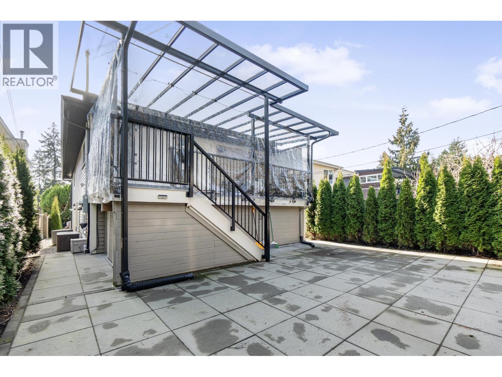 510 25th  W Street, North Vancouver, British Columbia  V7N 2G3 - Photo 35 - R3089409