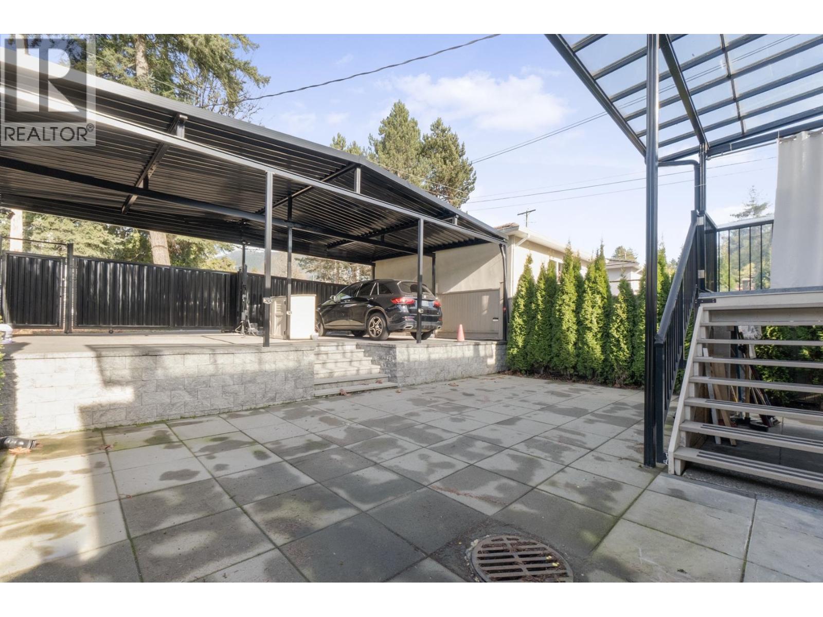 510 25th  W Street, North Vancouver, British Columbia  V7N 2G3 - Photo 36 - R3089409