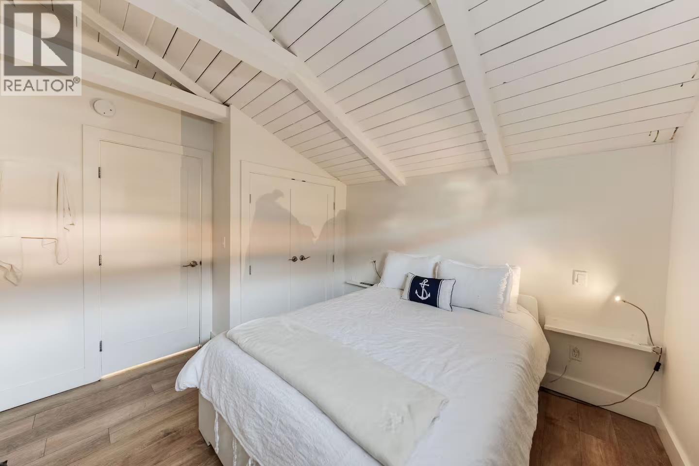 A015 415 Esplanade Avenue, North Vancouver, British Columbia  V7M 1A6 - Photo 19 - R3089415