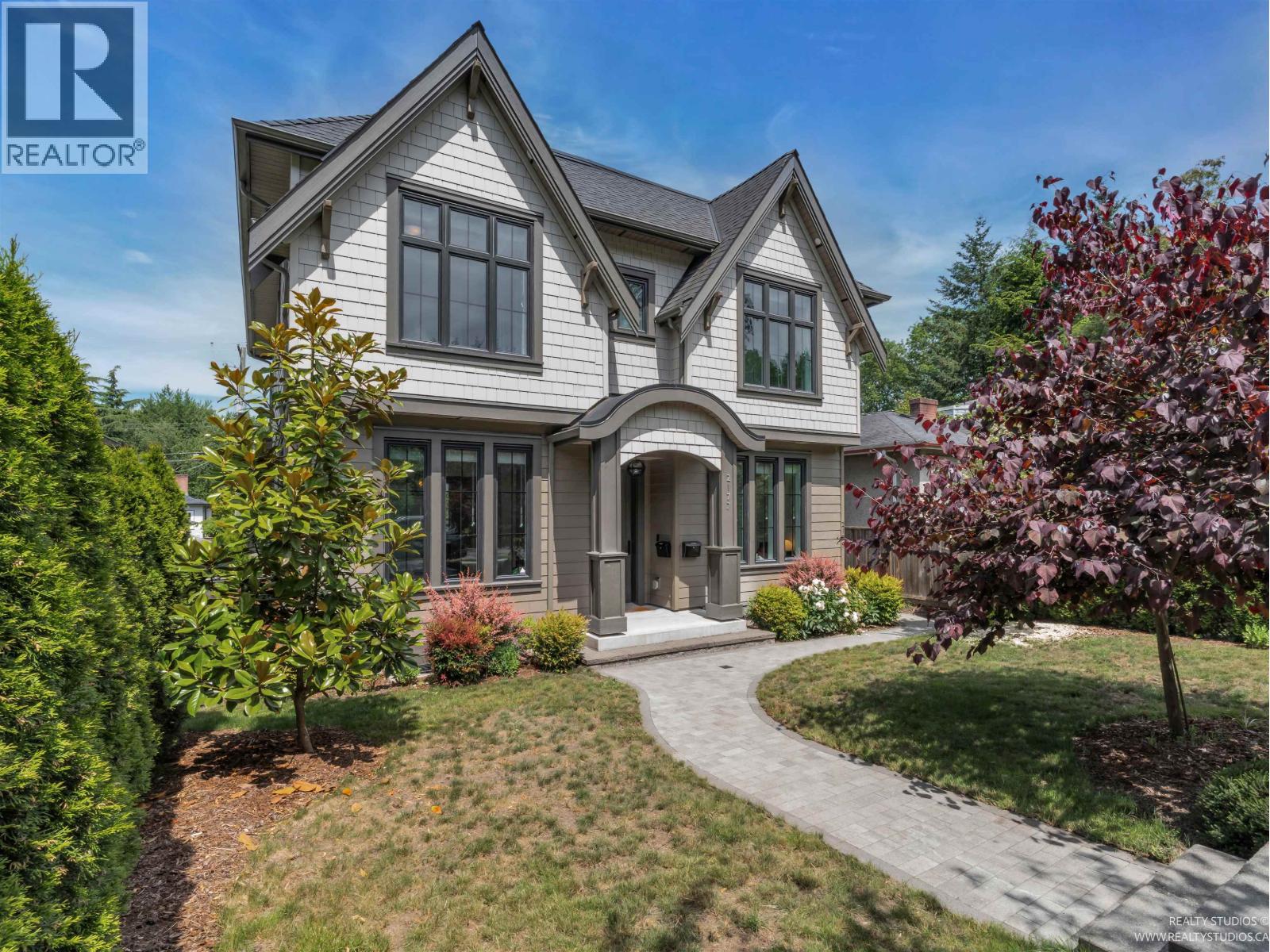 2177 E 20th Avenue, Vancouver, British Columbia  V5N 2L5 - Photo 1 - R3089431