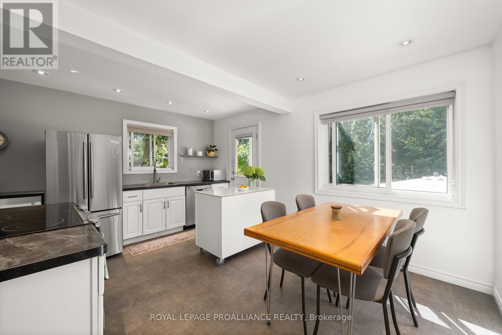 A - 134 Dufferin Avenue, Belleville (Belleville Ward), Ontario  K8N 3X1 - Photo 7 - X12784388